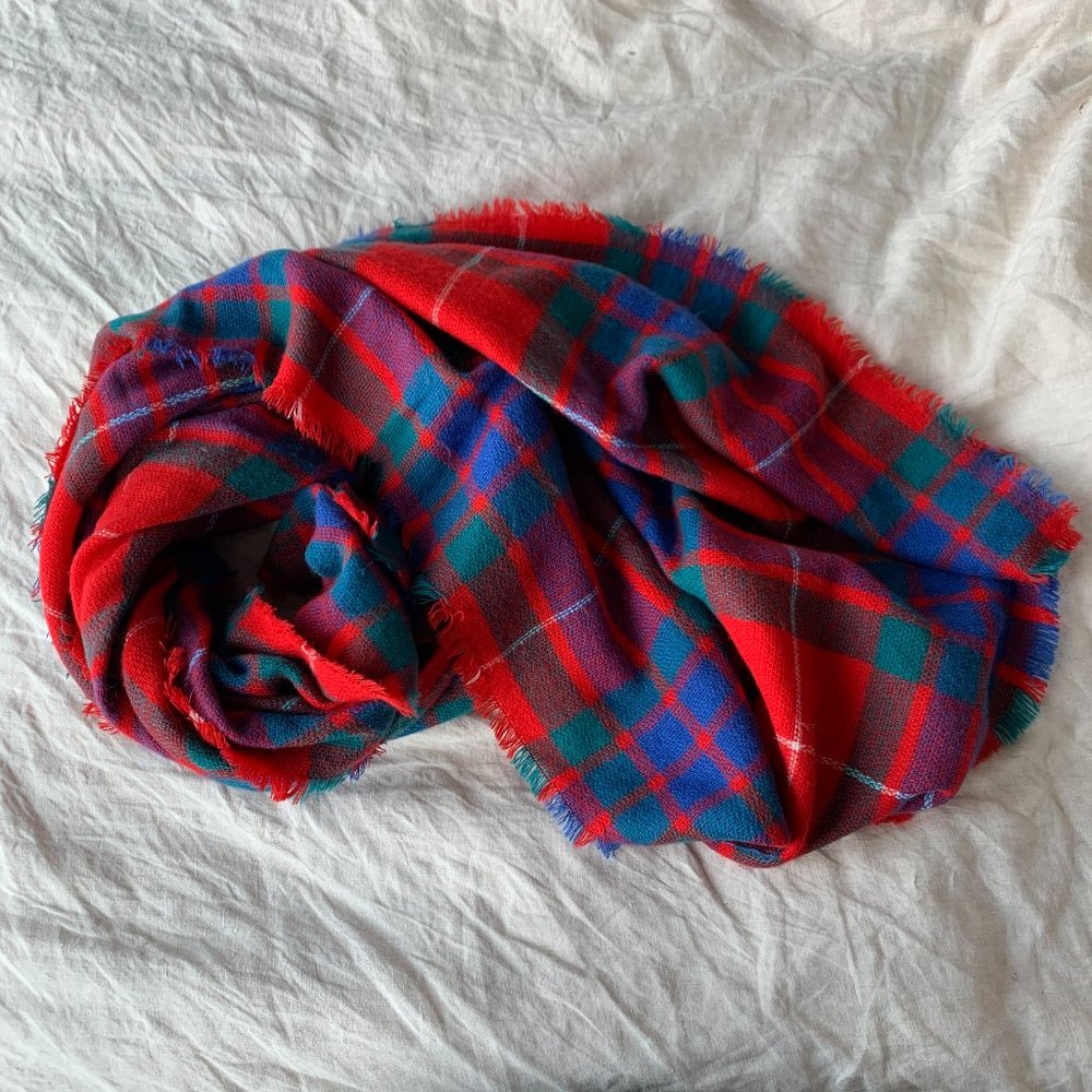 American Eagle Plaid Blanket Scarf - Red